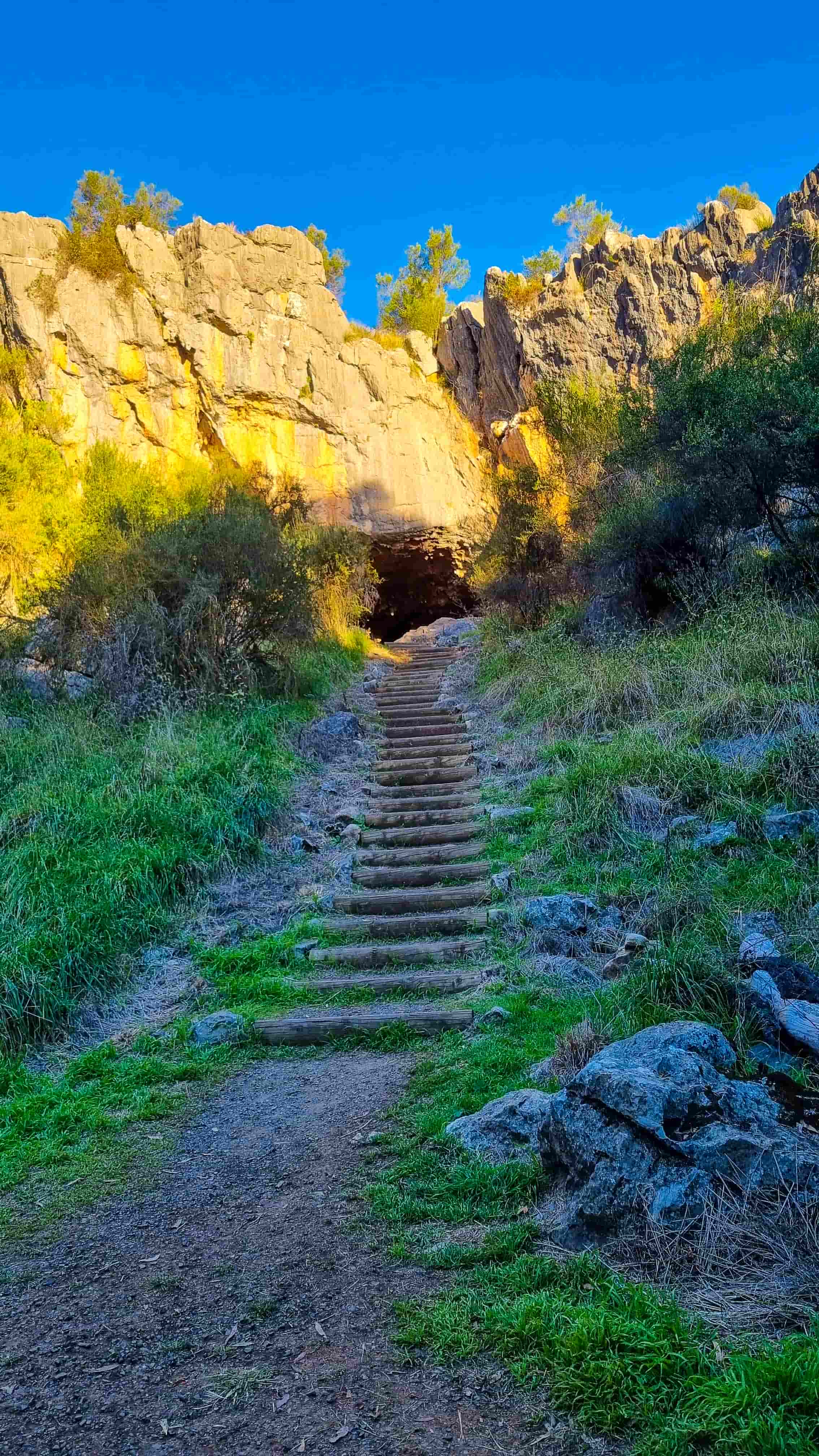 Borenore Caves, Orange, NSW