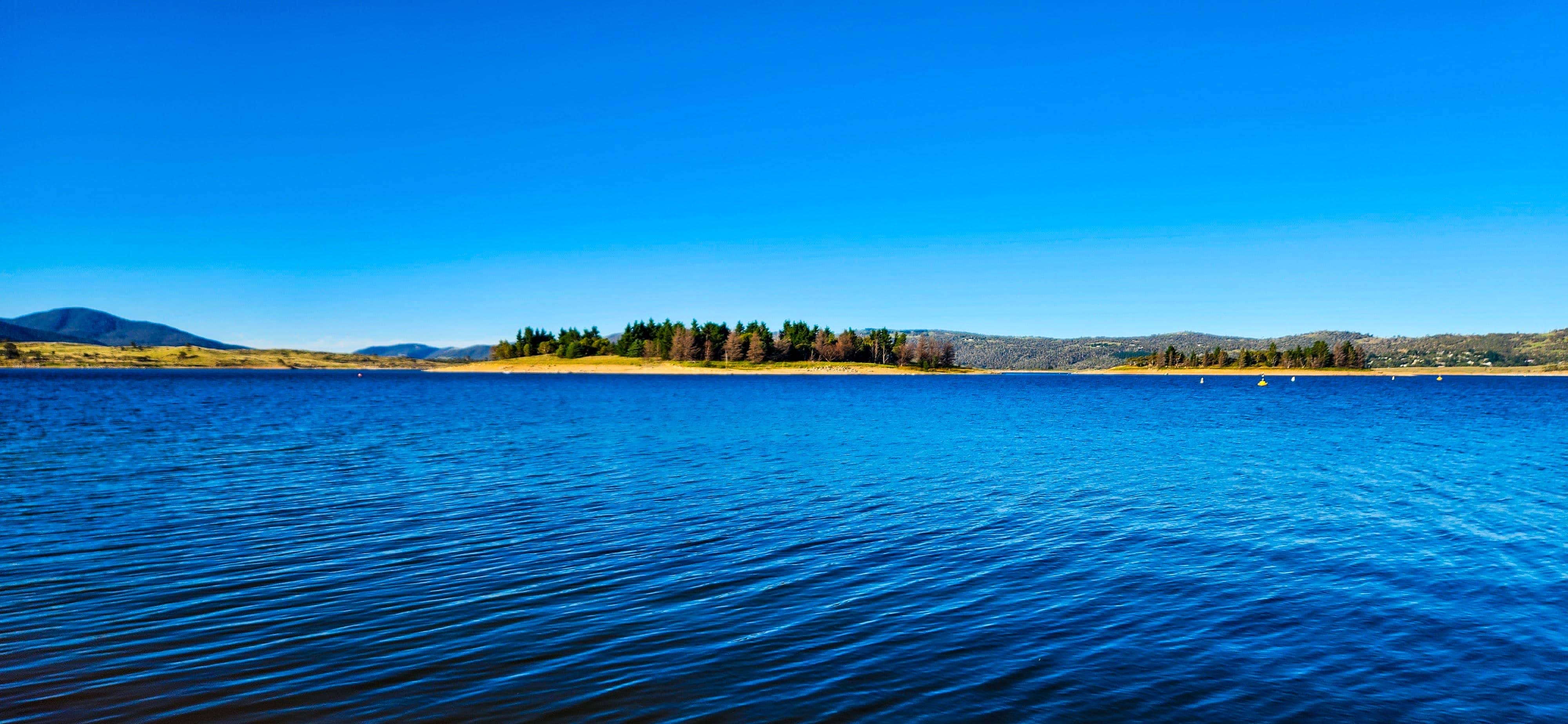 Lake Jindabyne