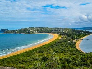 1-5-barrenjoey-lighthouse-walk-palm-beach-view_1