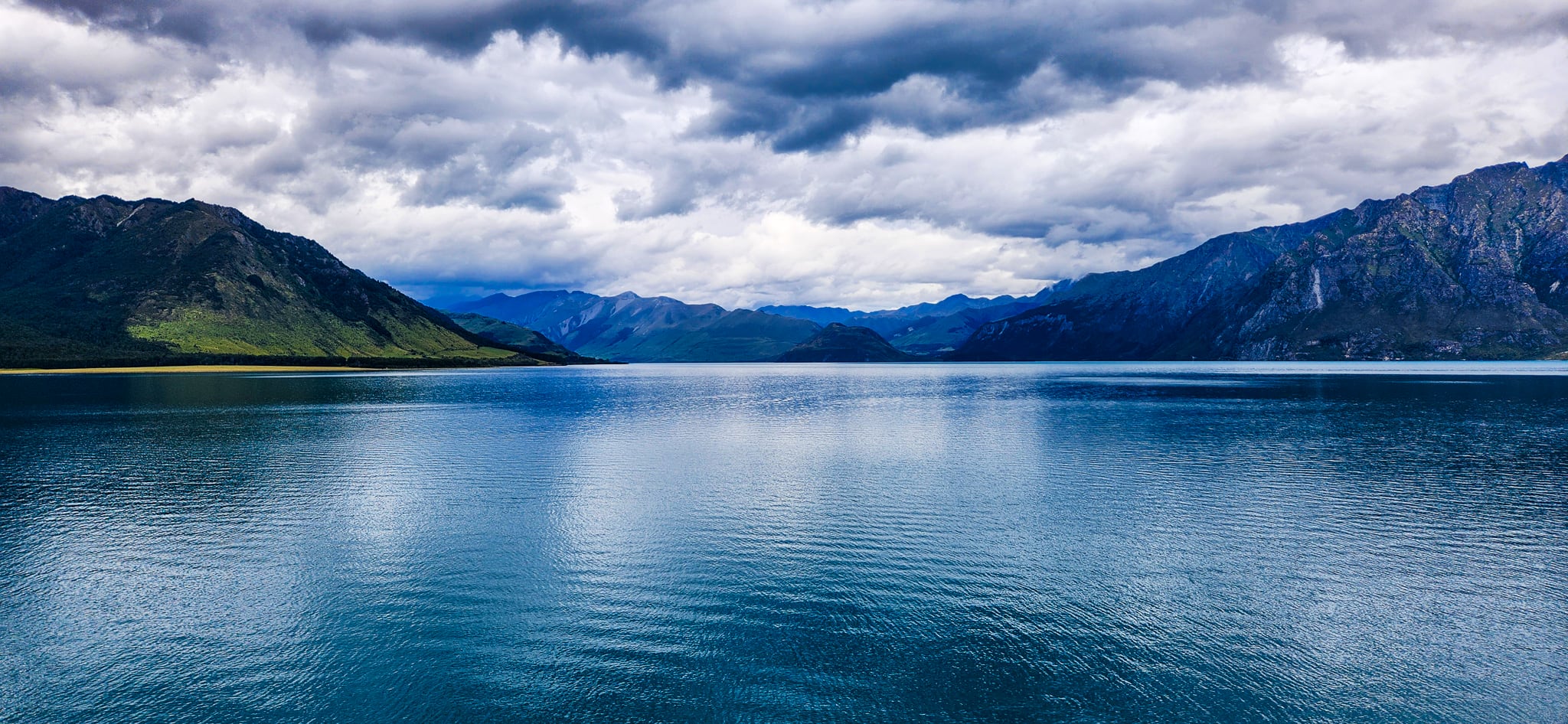 Views from Lake Hāwea Lookout