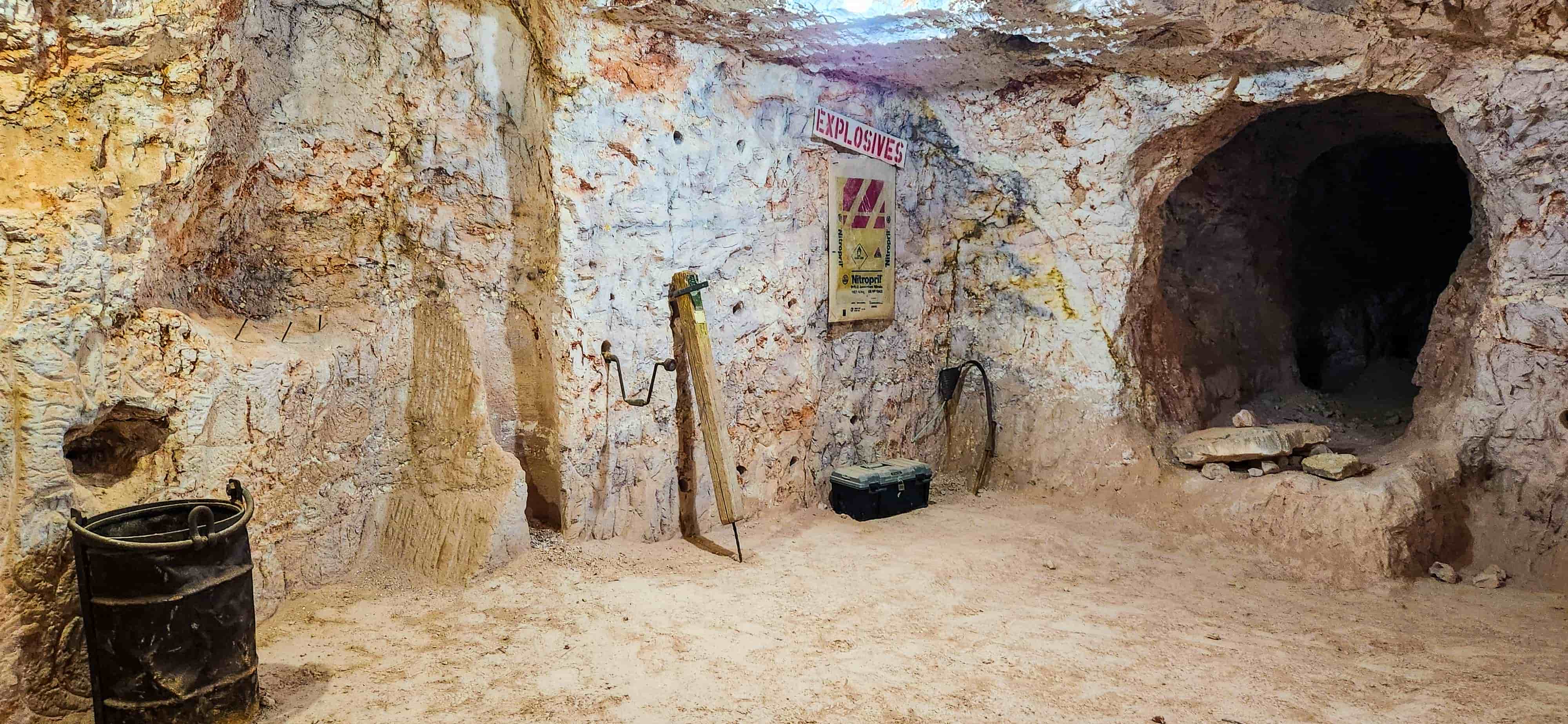 Riba's Opal Mine Tour