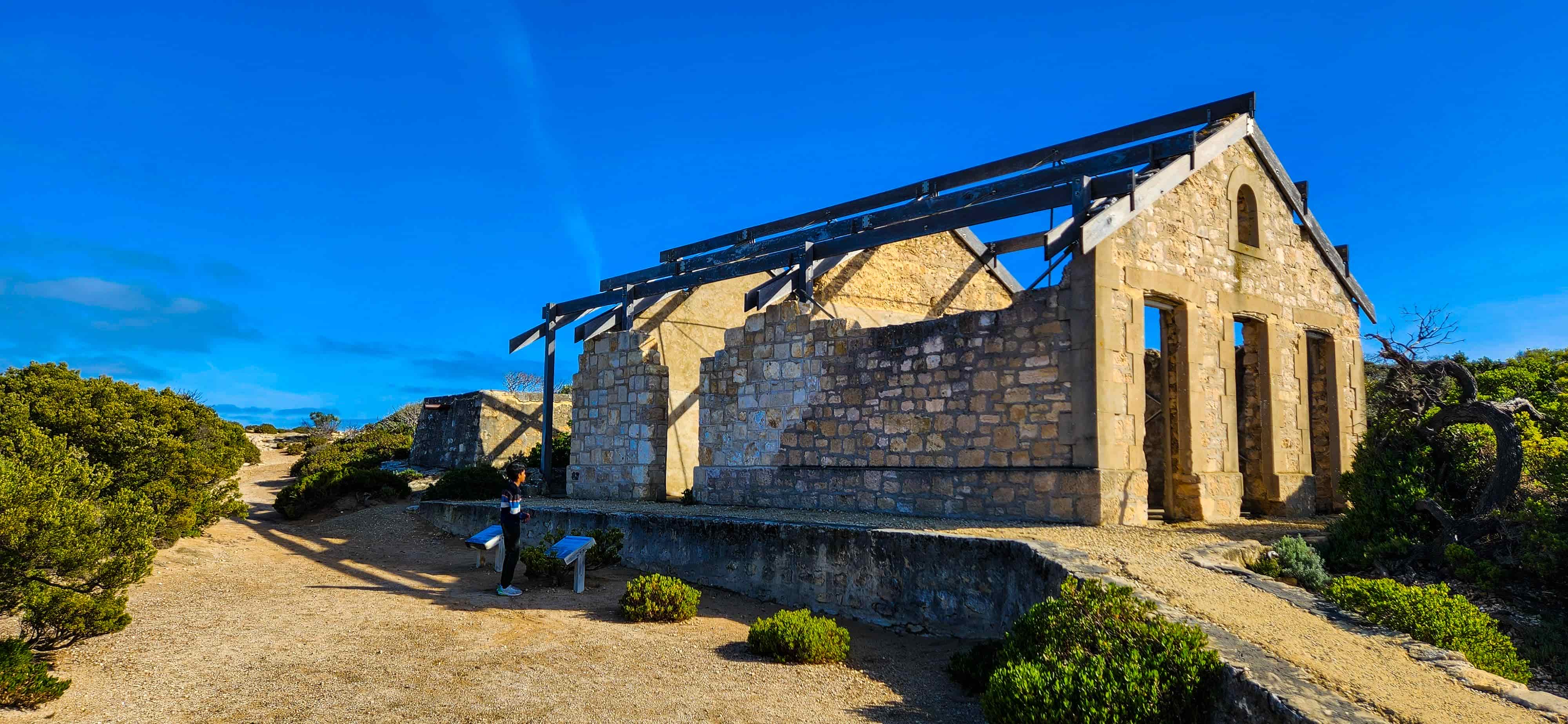 Weirs Cove Historical Ruin