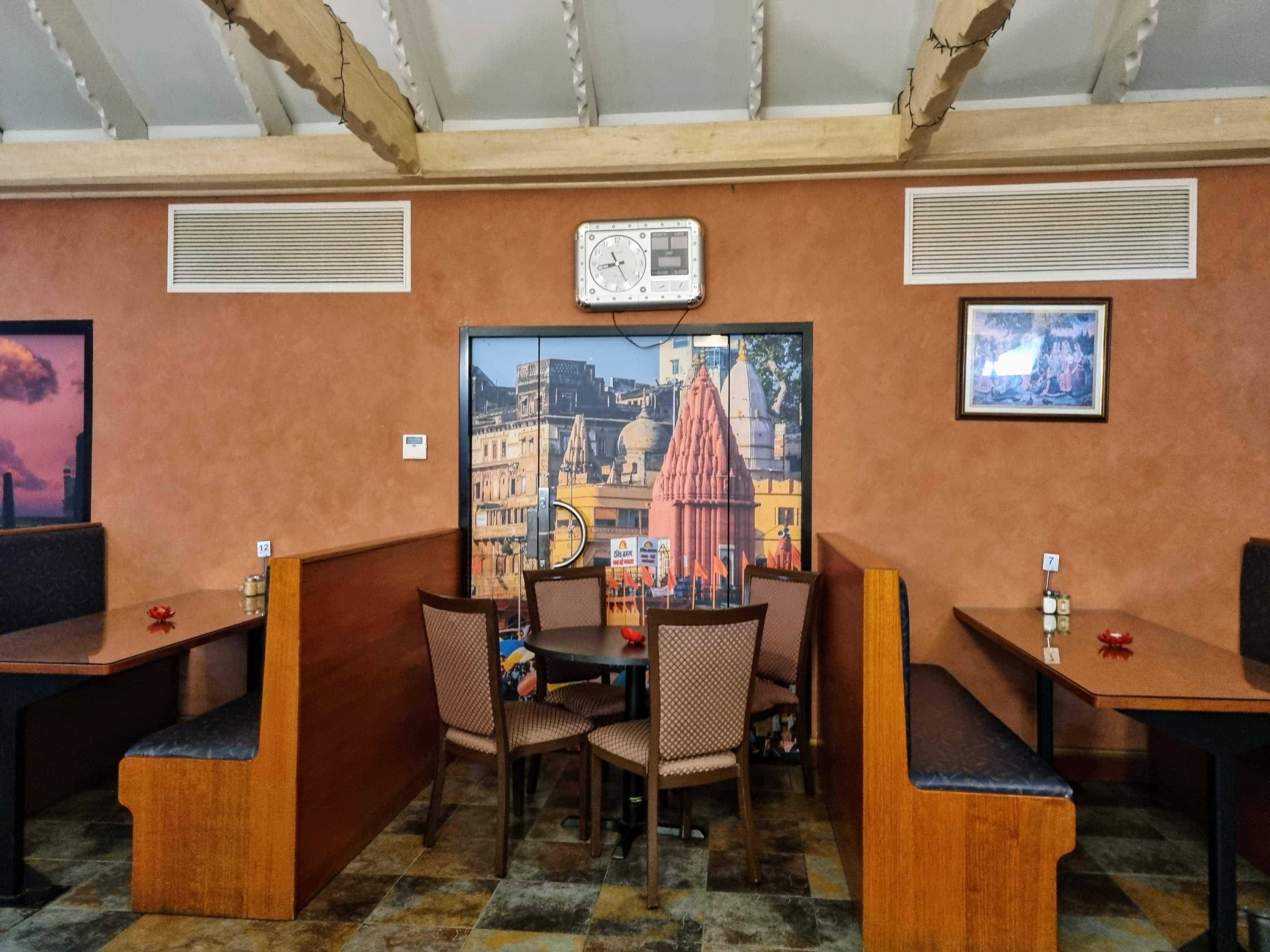 Mangoes Indian Cuisine