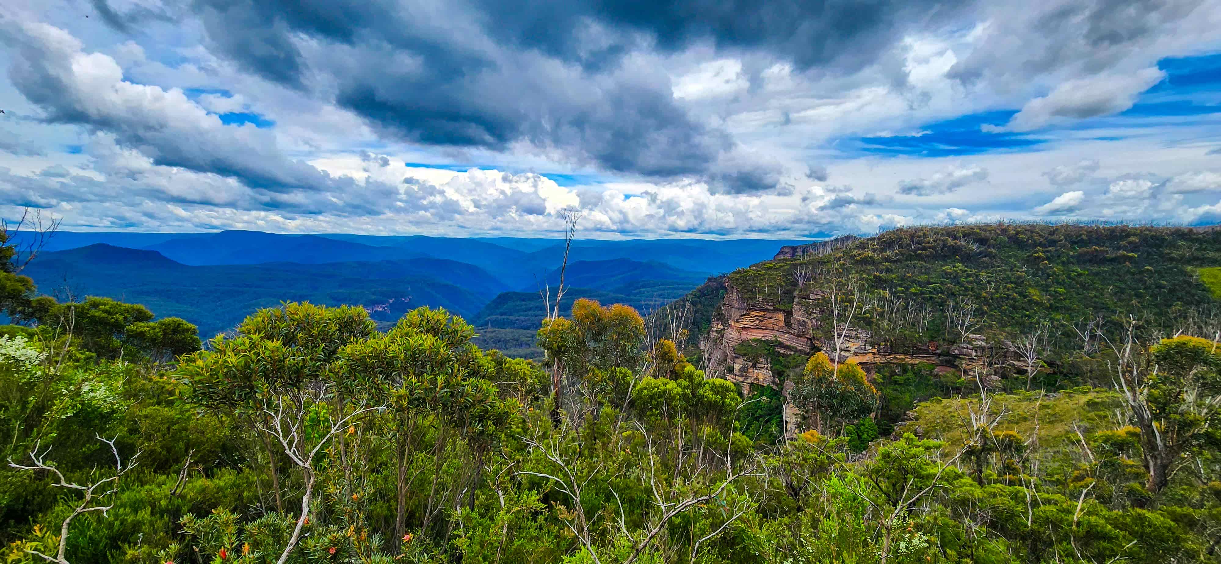 Lookouts along Narrow Neck Trail
