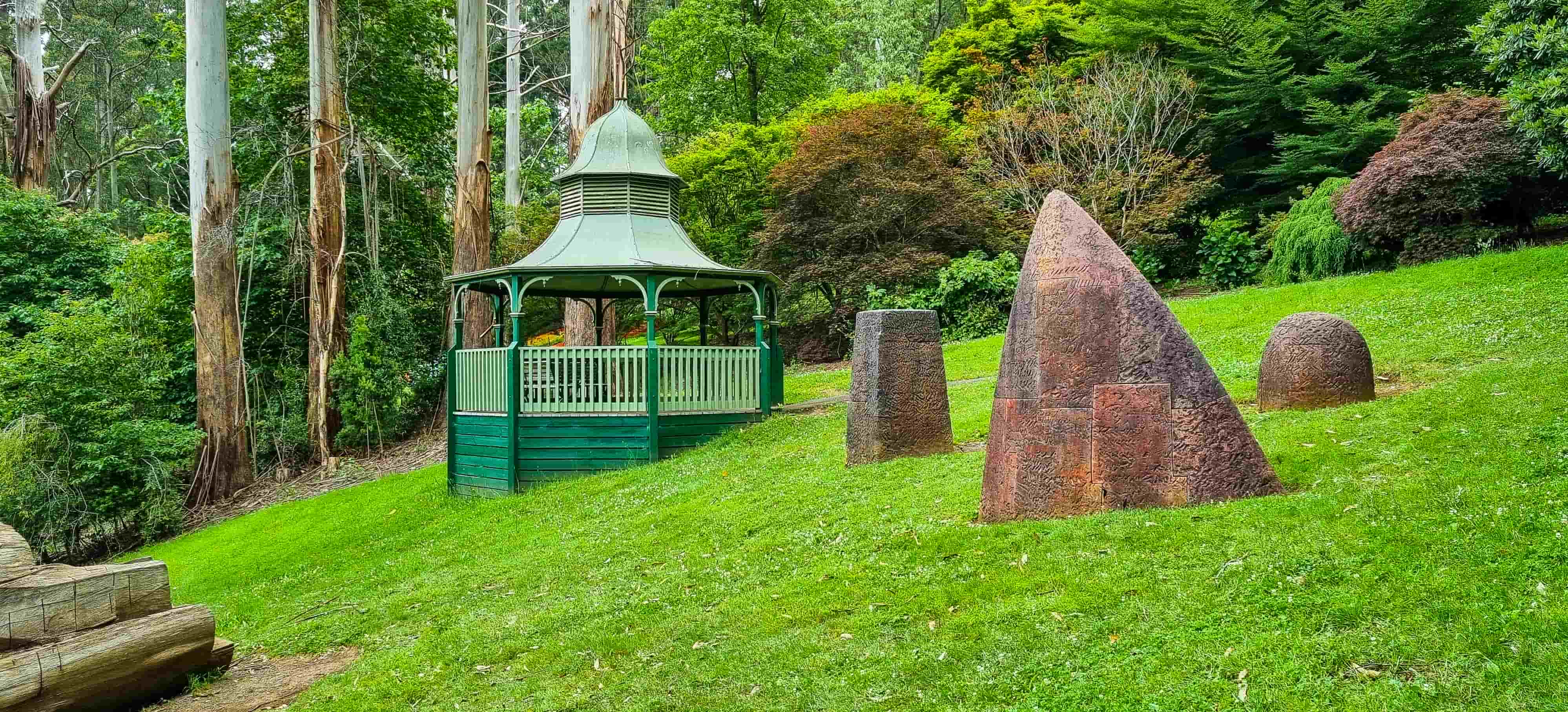 Alfred Nicholas Memorial Gardens