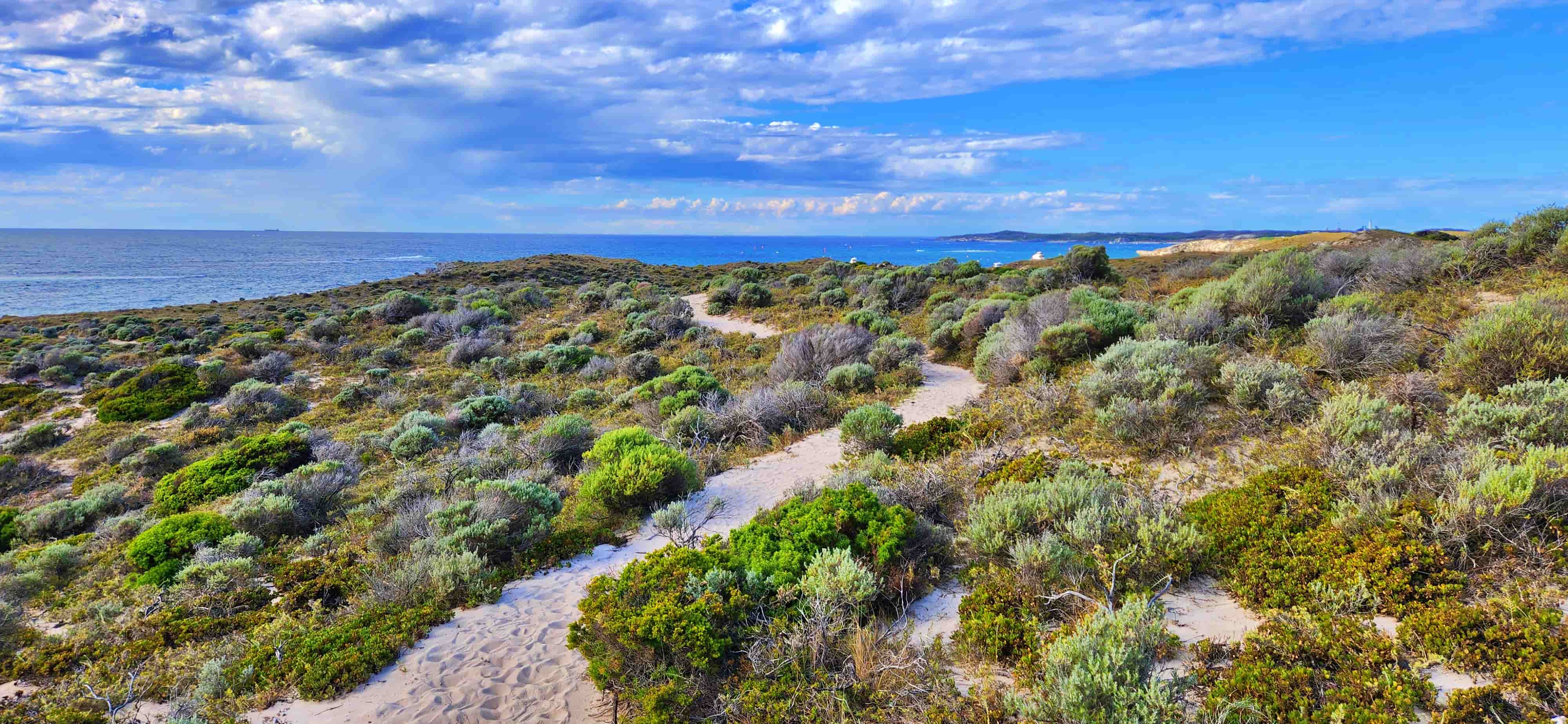 Cathedral Rocks to Marjorie Bay, Rottnest Island